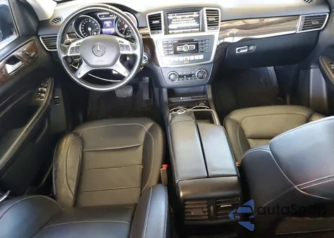 2015 Mercedes-Benz Ml 350 z USA, uszkodzony, nr VIN 4JGDA5JBXFA546234